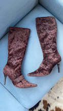 Load image into Gallery viewer, y2k velvet embroidered boots (8)