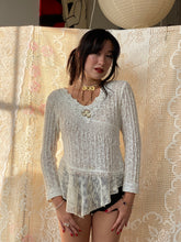 Load image into Gallery viewer, ivory lace knit top (s/m)