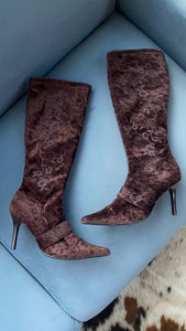 y2k velvet embroidered boots (8)