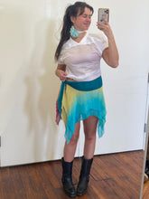 Load image into Gallery viewer, white mesh jersey