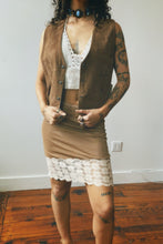 Load image into Gallery viewer, cowgirl suede vest