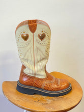 Load image into Gallery viewer, cross your heart cowboy boots