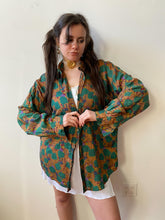 Load image into Gallery viewer, 80s garden silk button down