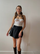 Load image into Gallery viewer, 00s Blair mini skirt