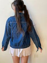 Load image into Gallery viewer, 90s dark wash denim jacket