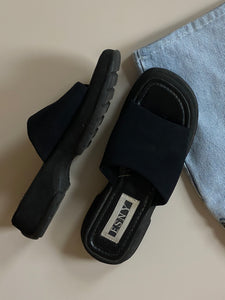 90s sandal