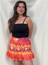 Load image into Gallery viewer, 00s sunrise mini skirt