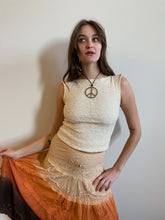Load image into Gallery viewer, 90s honeymoon lace top