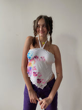 Load image into Gallery viewer, 00s flower halter